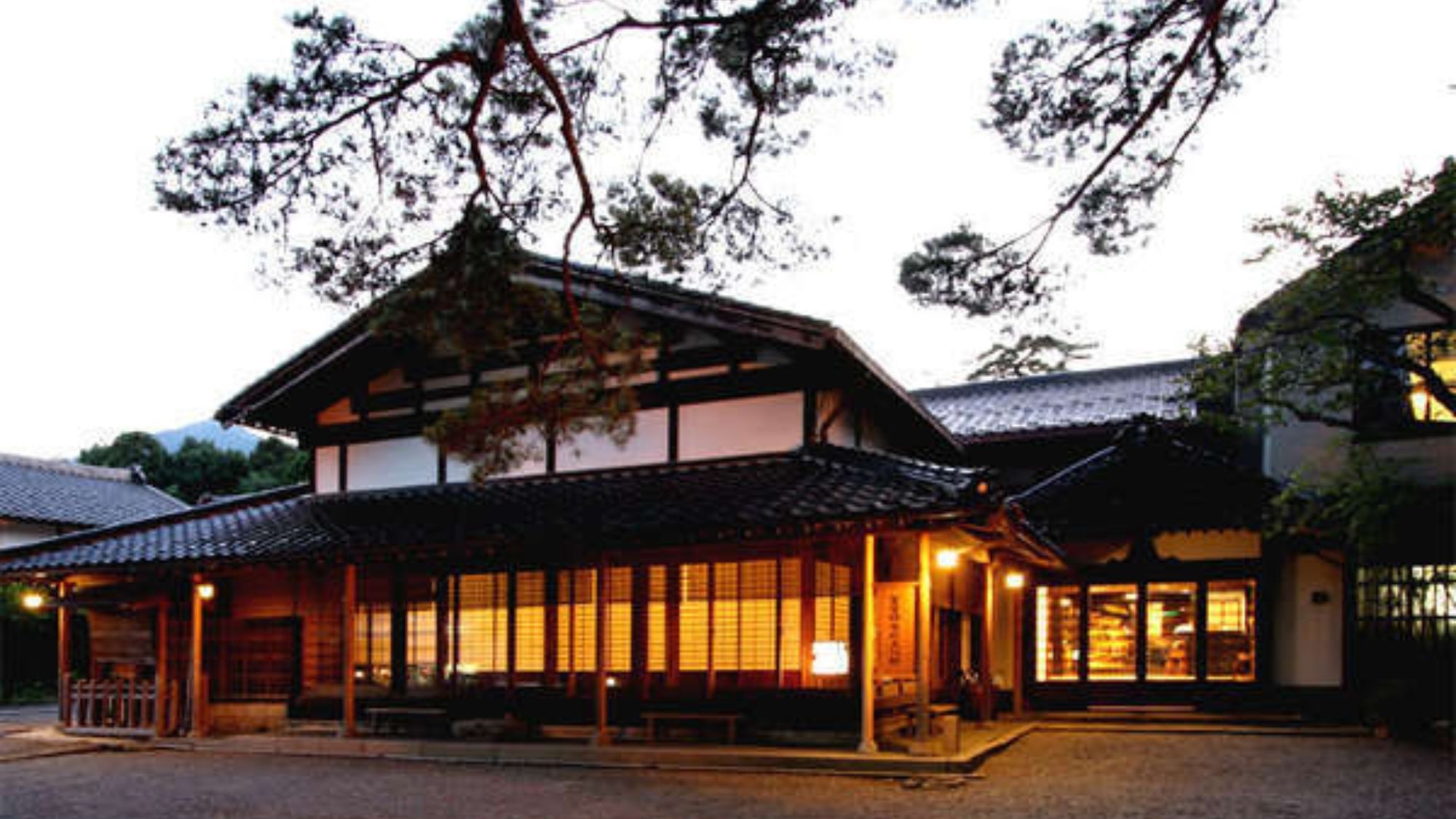 【夕食・朝食ともにお部屋食】【のど黒ウニ巻き付】リニューアル「橘客室」おすすめ「紫苑客室」限定プラン