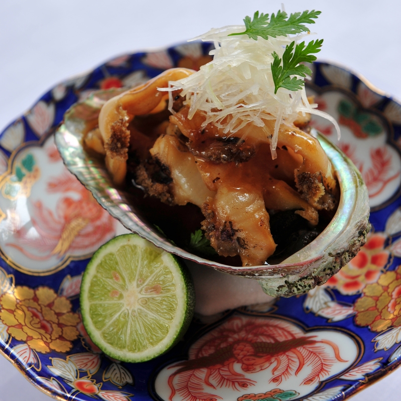 期間限定！料理長自慢の【あわびステーキ付】プラン