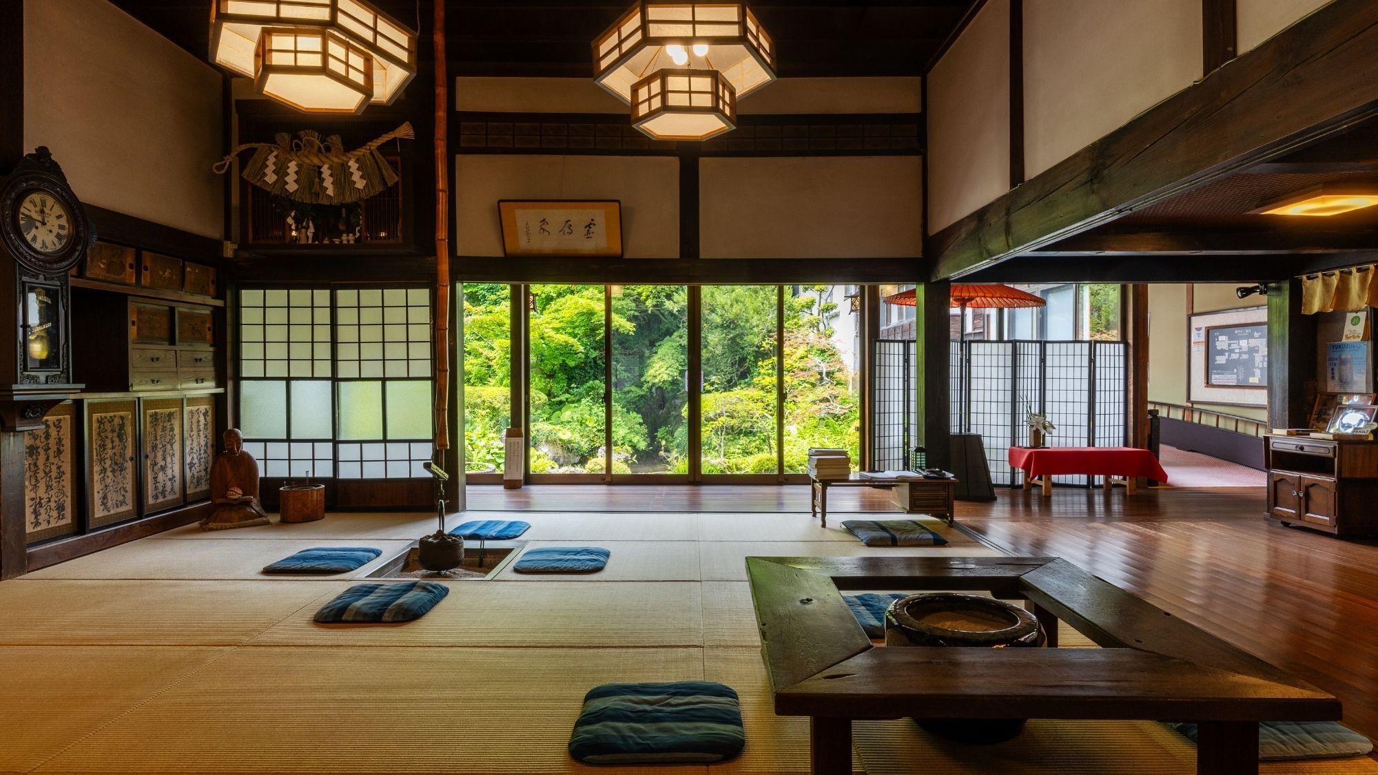 【夕食・朝食ともにお部屋食】【季節の逸品】5月リニューアル「橘客室」・おすすめ「紫苑客室」限定プラン