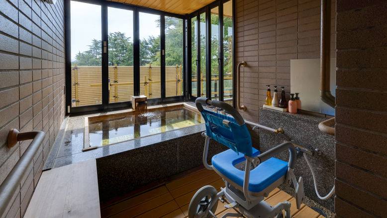 鳳凰棟バリアフリー客室露天風呂