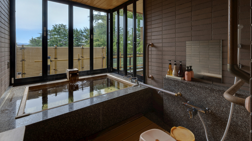 鳳凰棟バリアフリー客室露天風呂