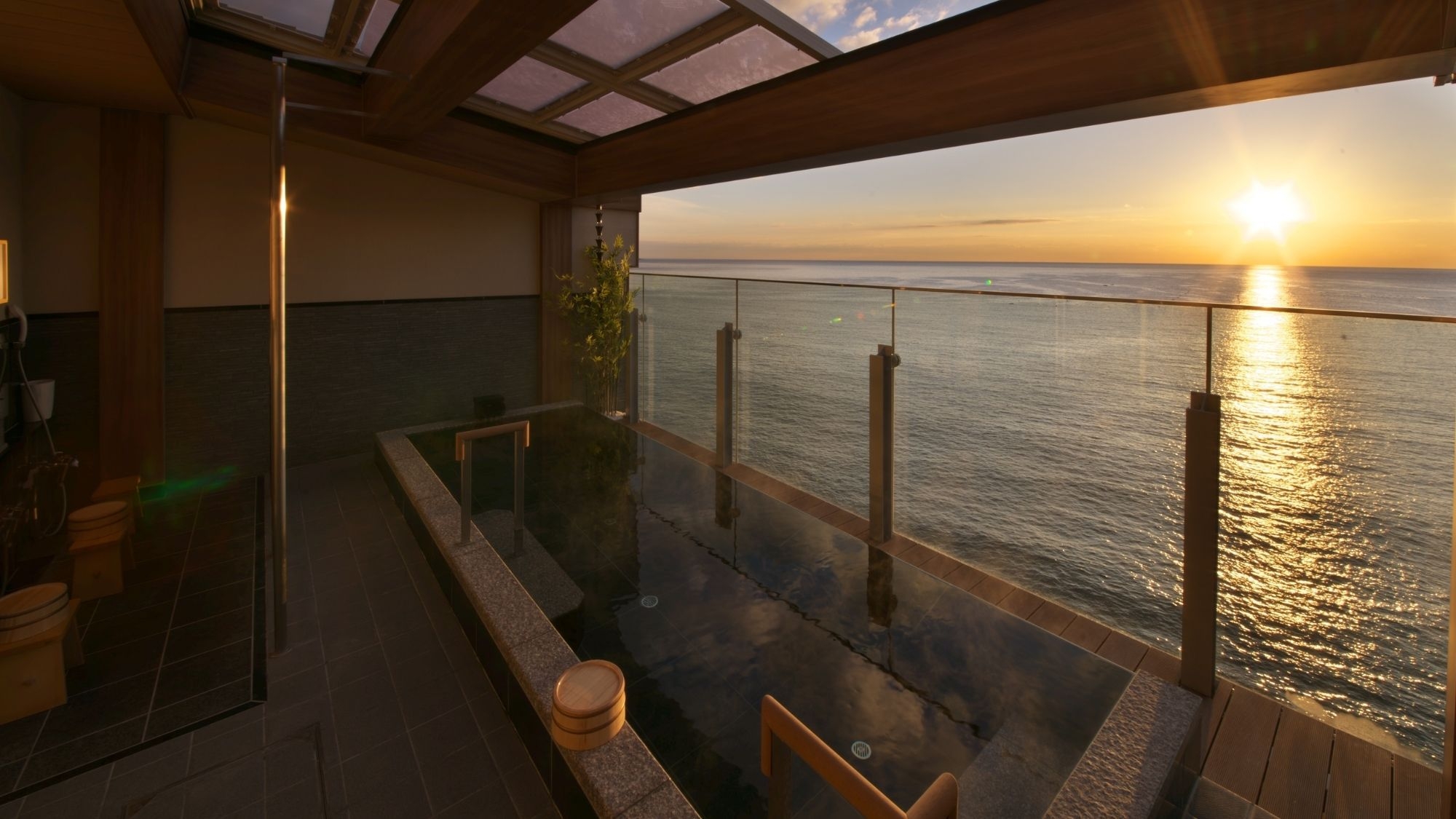 【ライトプラン】美味少量懐石料理と貸切露天で湯巡りを楽しむ｜レストラン食｜2食付