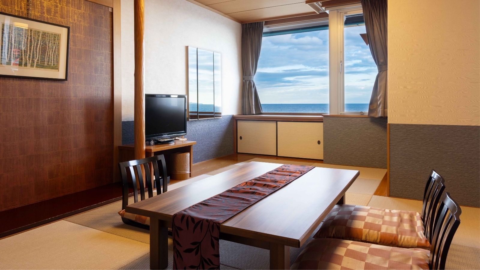 【客室】スタンダード和洋折衷室｜8畳＋洋室ツイン