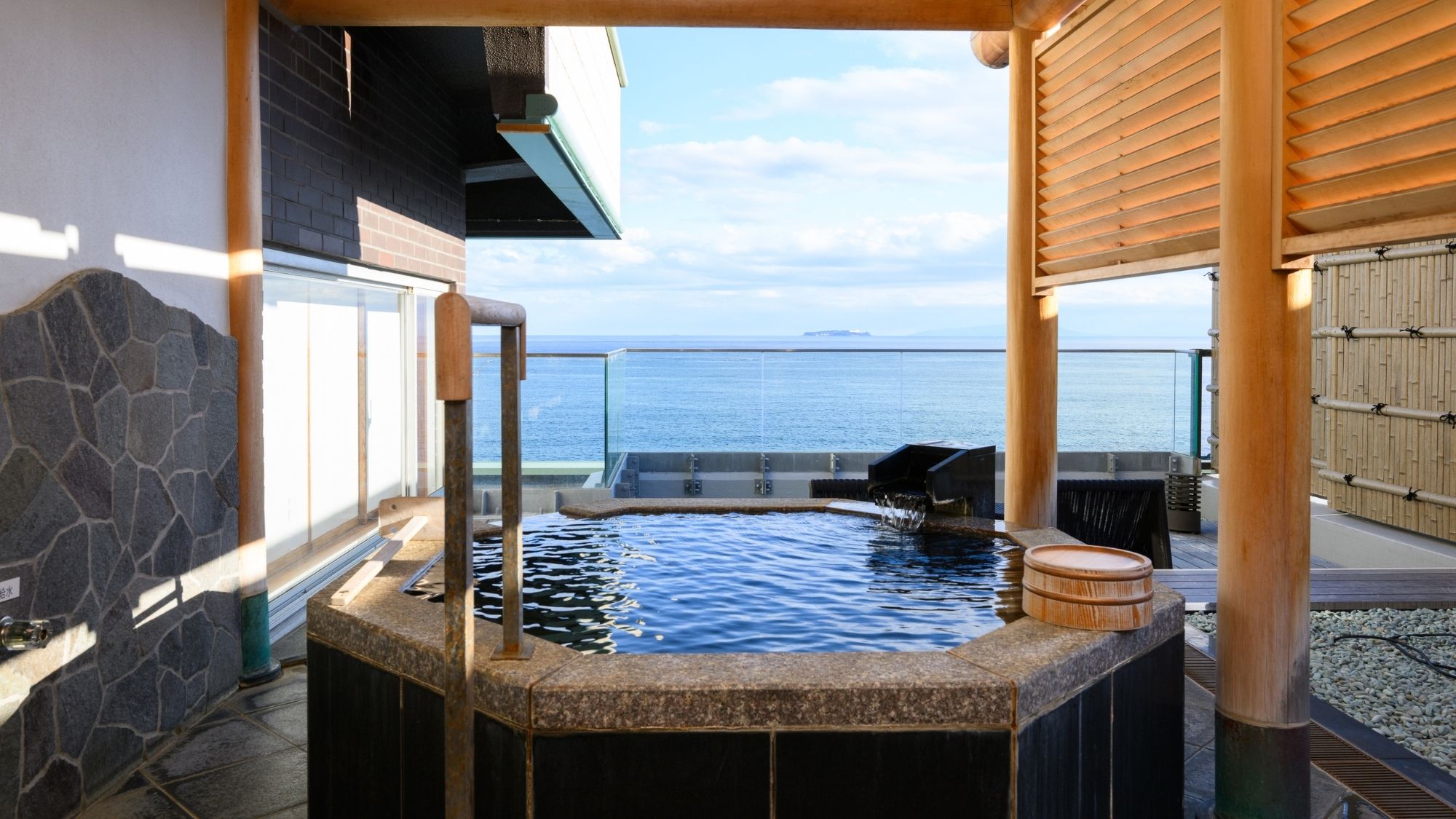 伊豆山温泉 ホテルニューさがみや 宿泊予約【楽天トラベル】