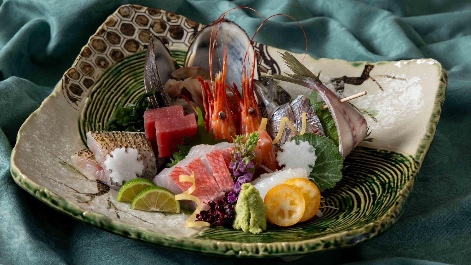 【食事｜一品料理】お刺身の盛合わせ