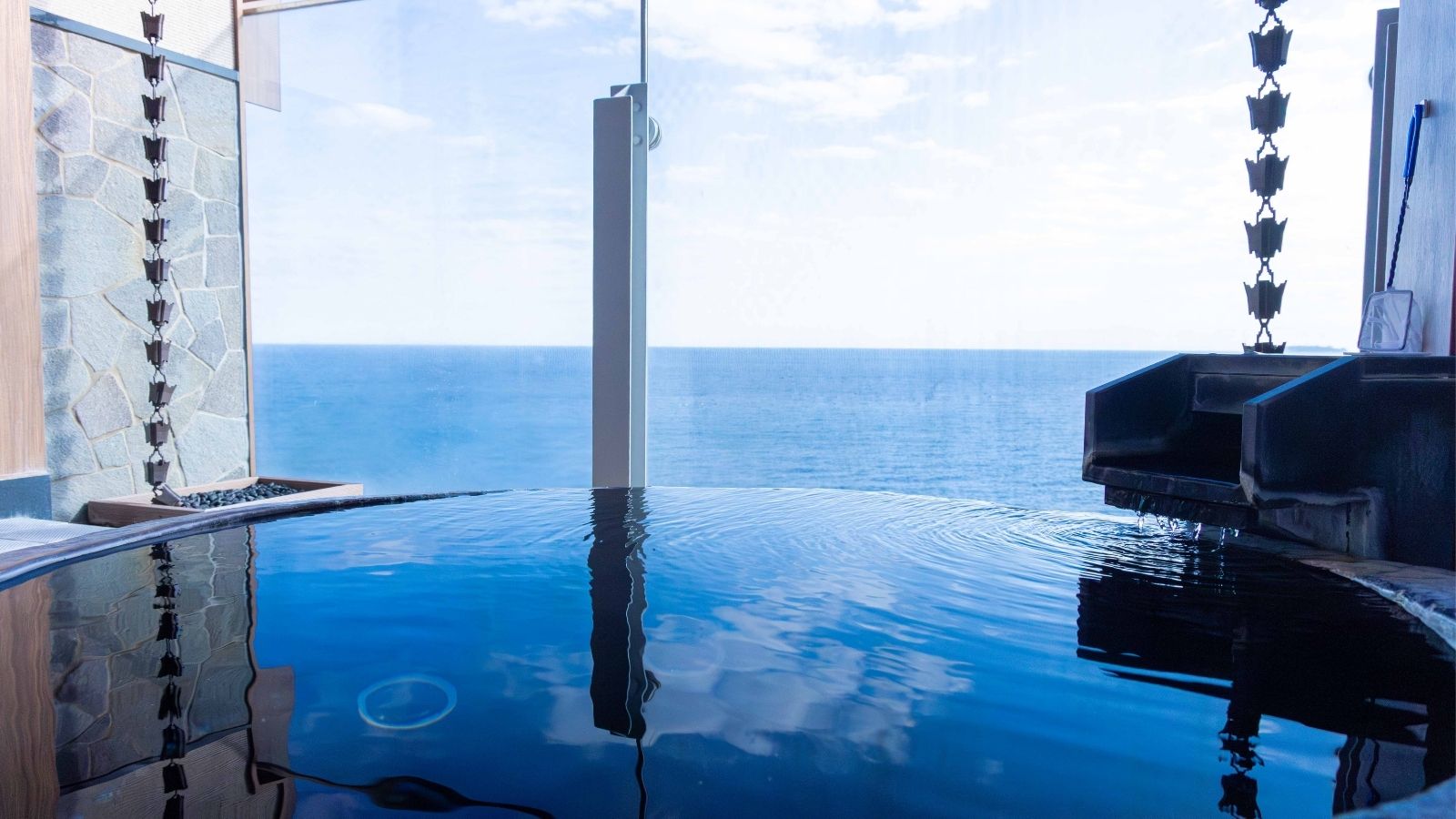 【貸切露天風呂｜逢初の湯】