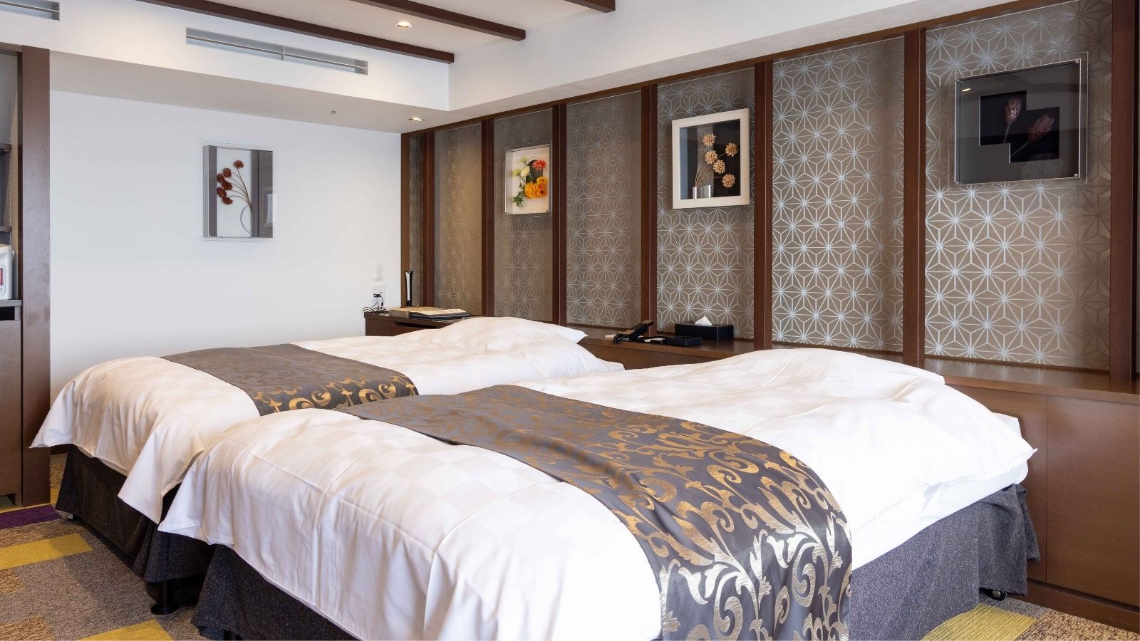 【客室】プレミアムツイン ｜33平米