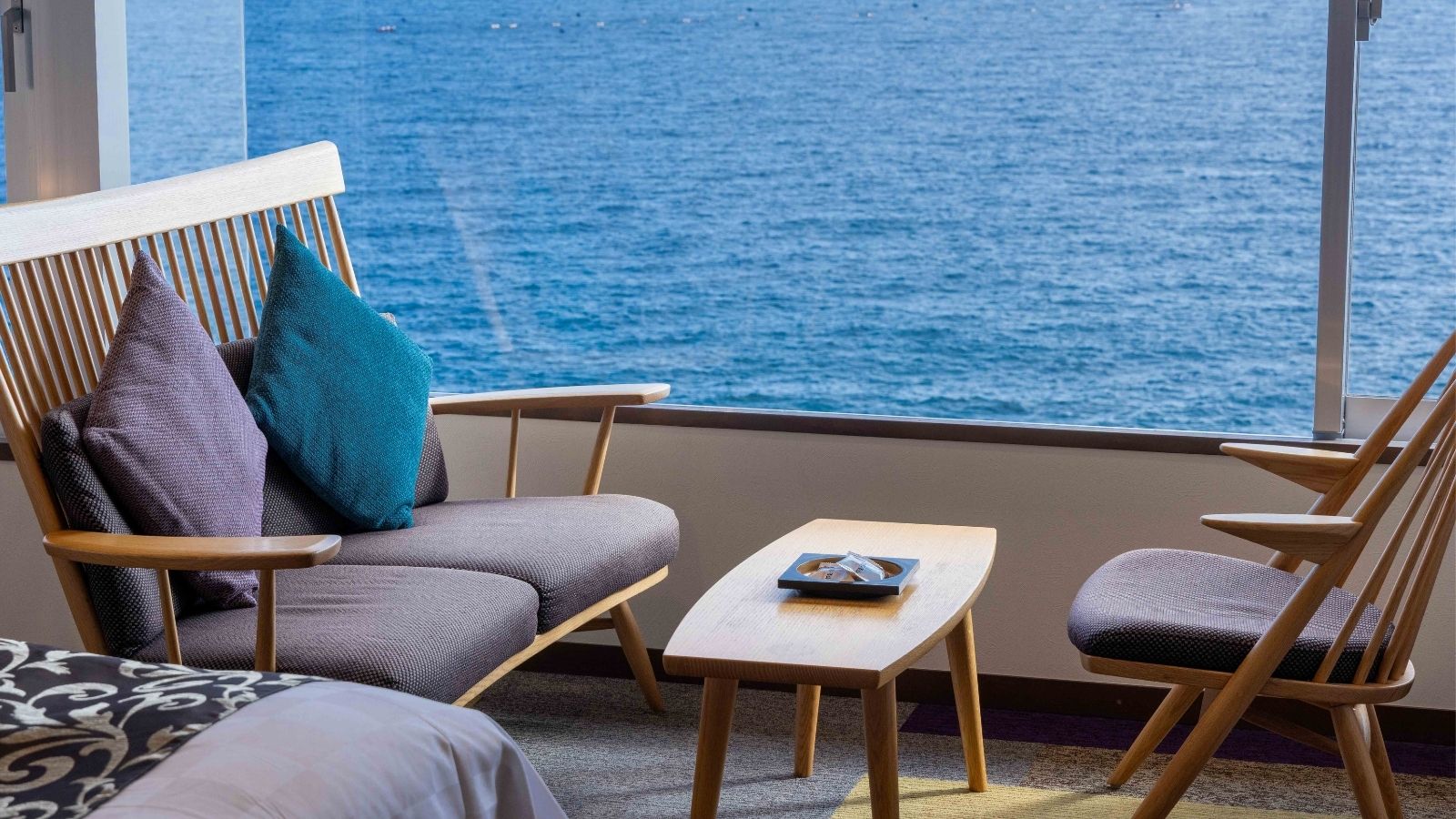 【客室】デラックスツイン ｜33平米