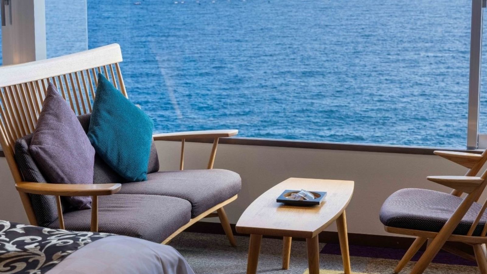 【客室】デラックスツイン ｜33平米