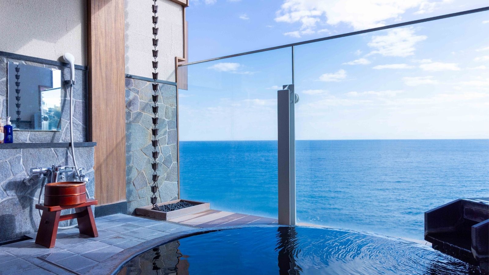 【貸切露天風呂｜逢初の湯】