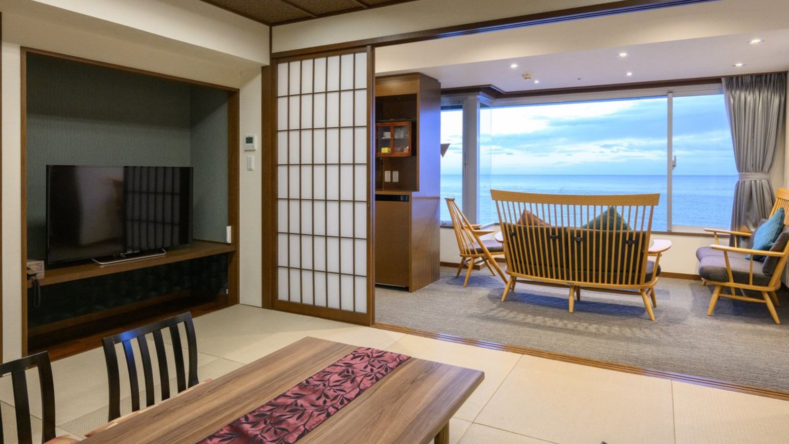 プレミアム和室広縁付｜和室10畳