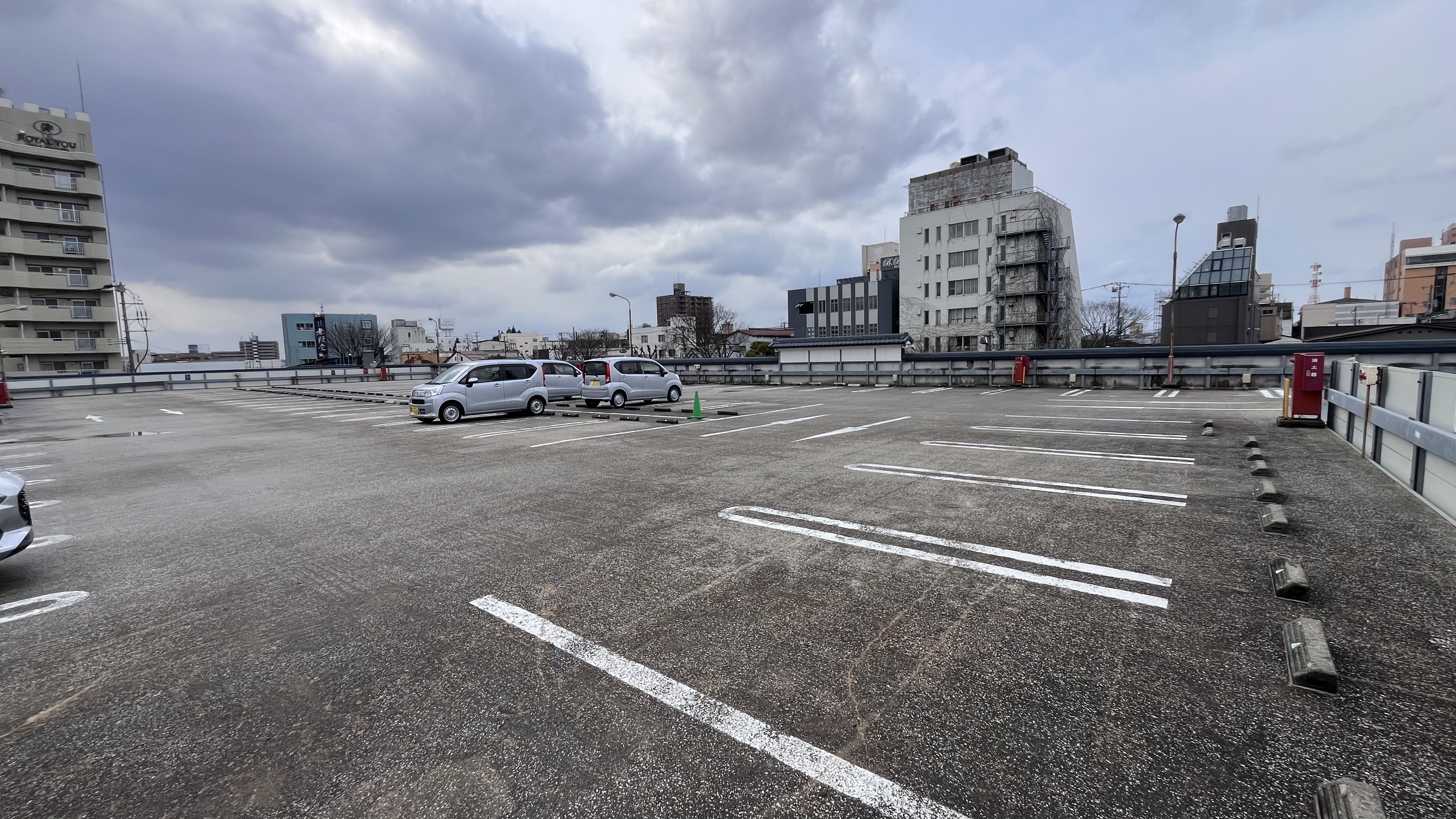 立体駐車場の3階