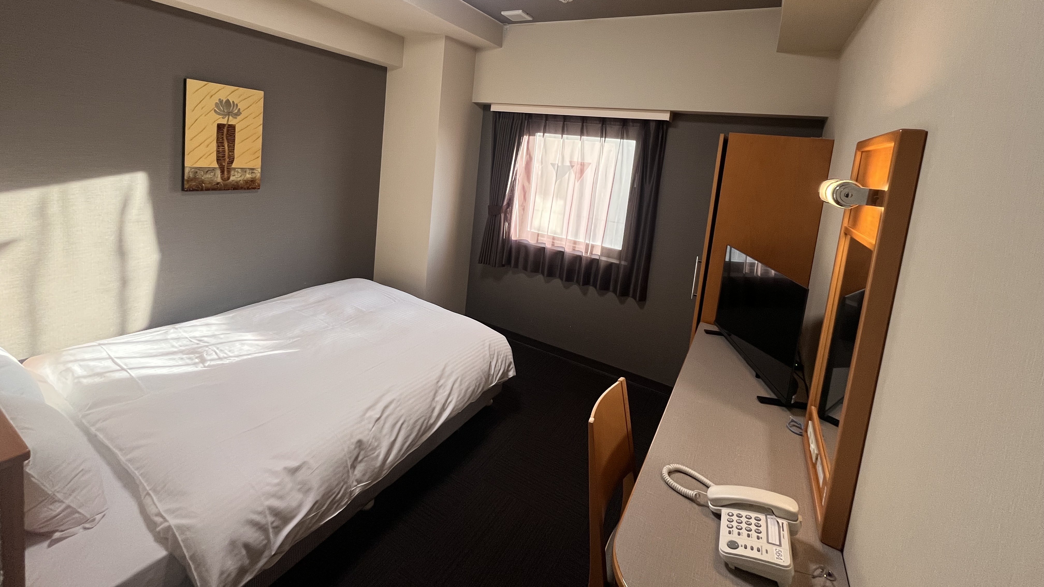 セミダブルルーム①