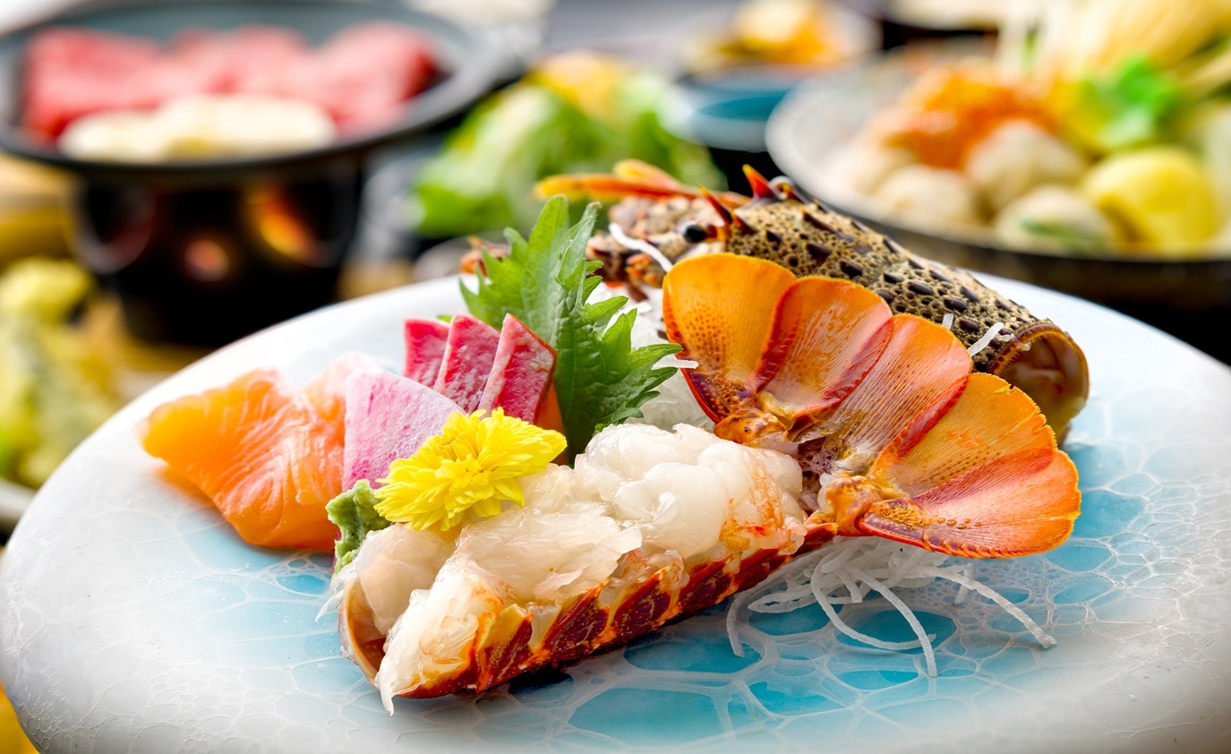 【早割30】一人1100円OFF【じゃが芋出汁信州味噌鍋・信州牛焼きしゃぶ・伊勢海老造】夏最上級会席