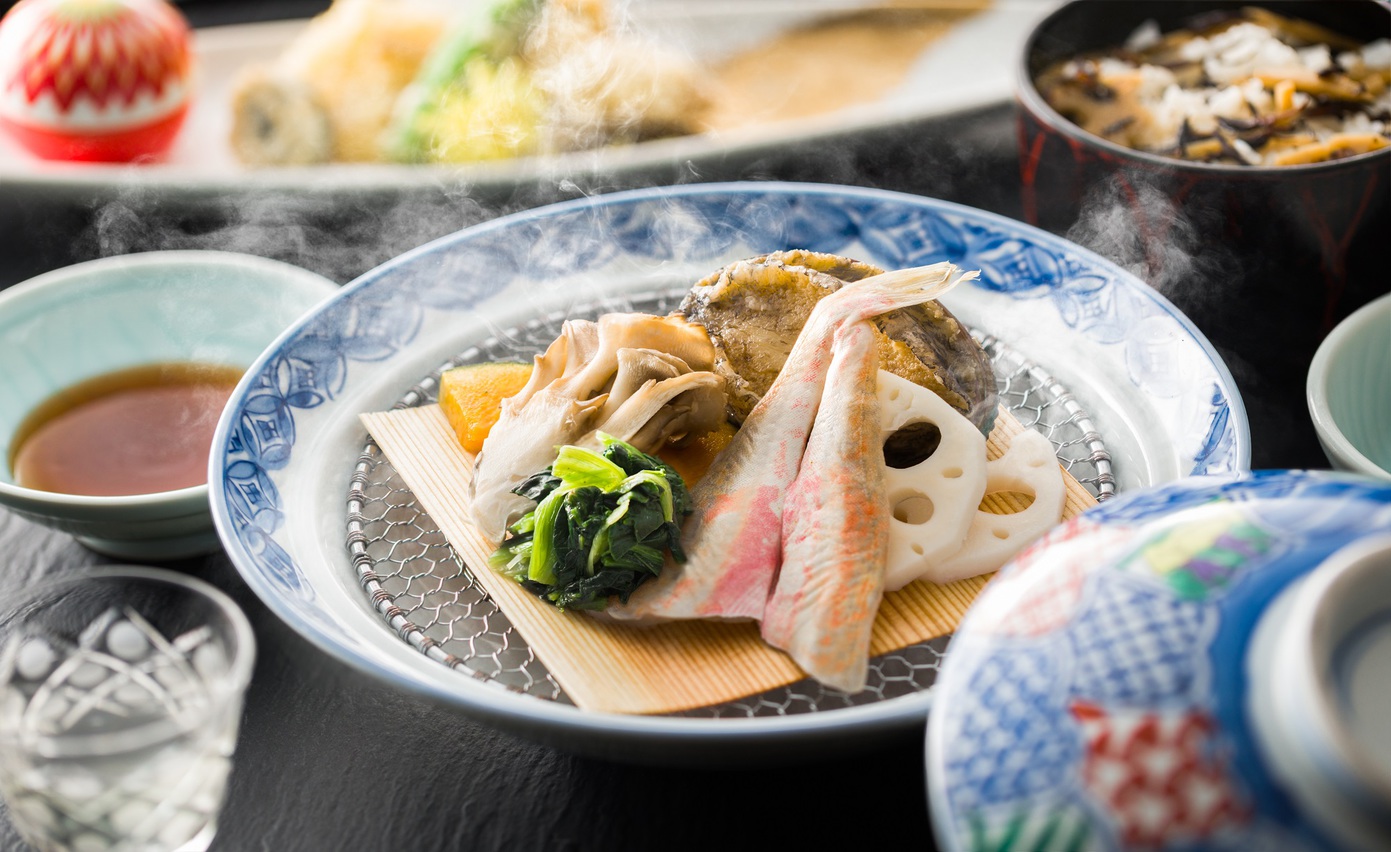 早割30一人1100OFF【選べる鍋】【豚蕎麦つゆ鍋orブイヤベース鍋】+信州牛+鮑宝楽蒸UP会席