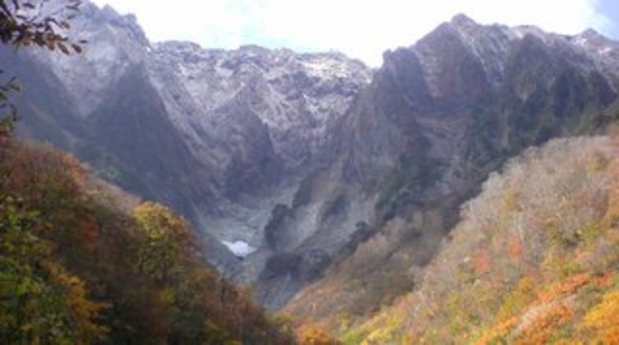 初雪の一の倉沢