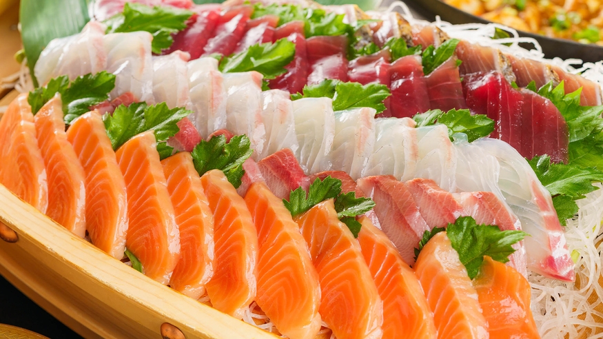 【開業4周年記念・第2弾】キンメ鯛・マグロフェア　和洋中バイキングプラン　☆夕食時 飲み放題付☆