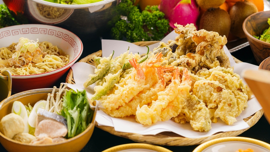 ★さき楽30★【事前カード決済限定】多彩な味わいが集結 和洋中バイキングプラン☆夕食時 飲み放題付☆