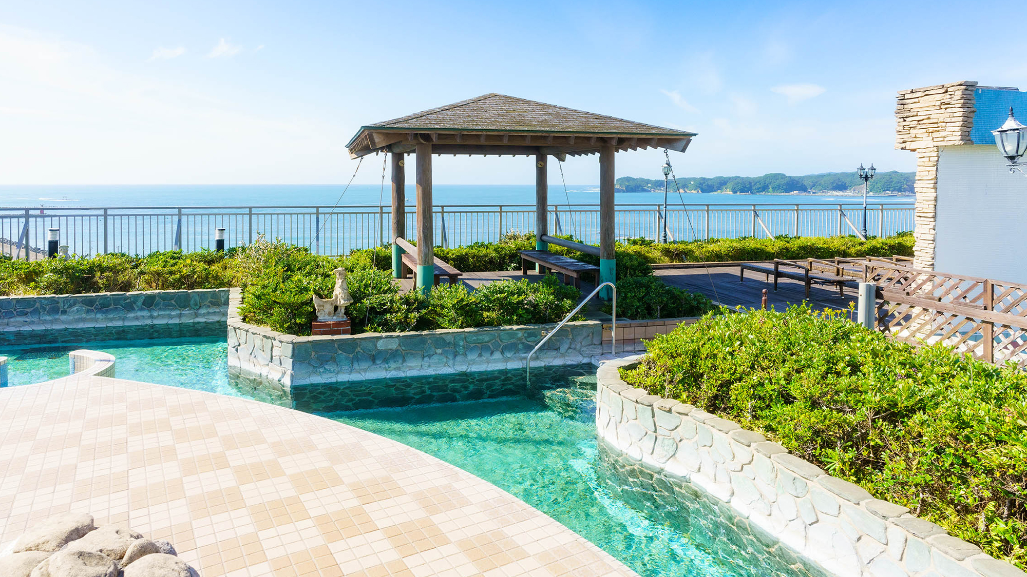 ◆天空露天の湯　東屋
