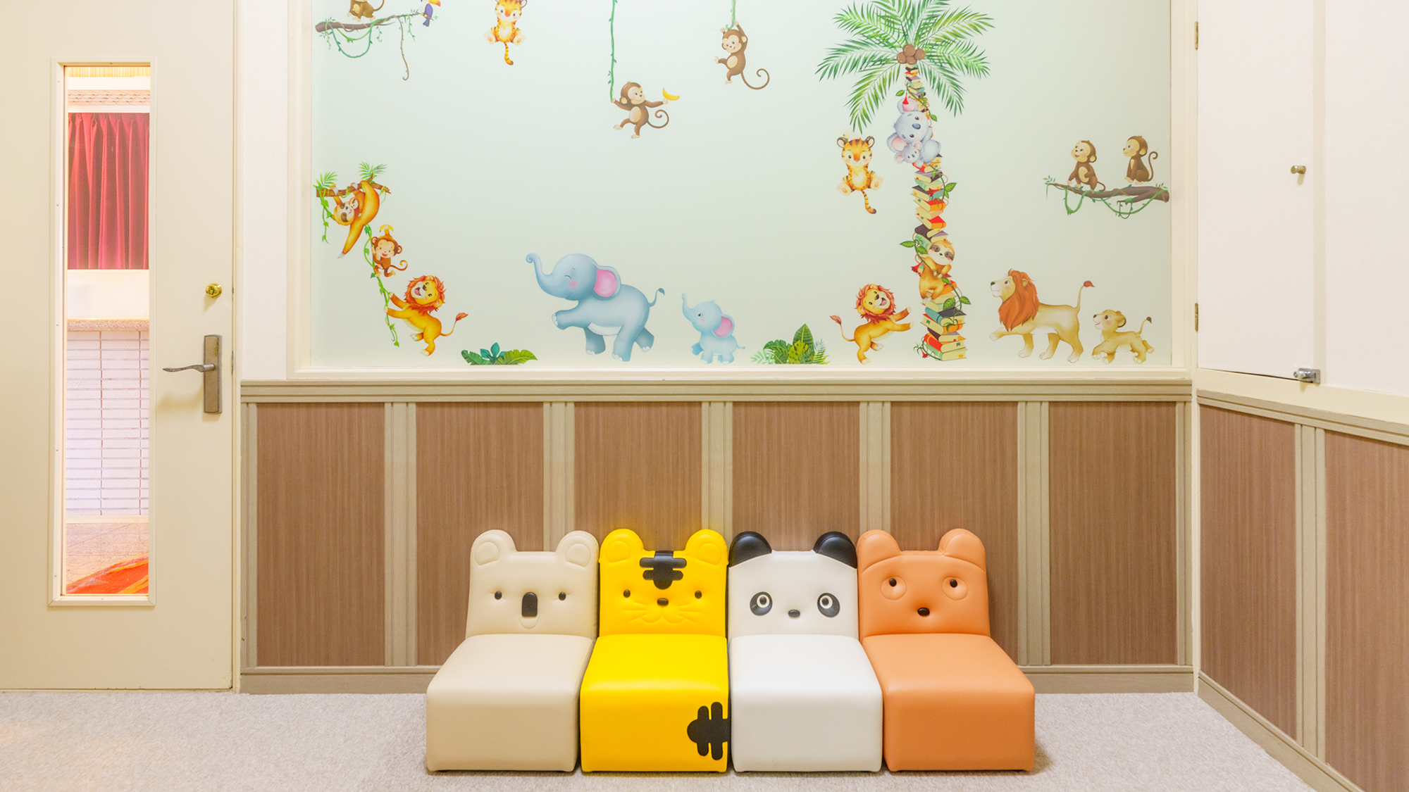 ベビーケアルーム