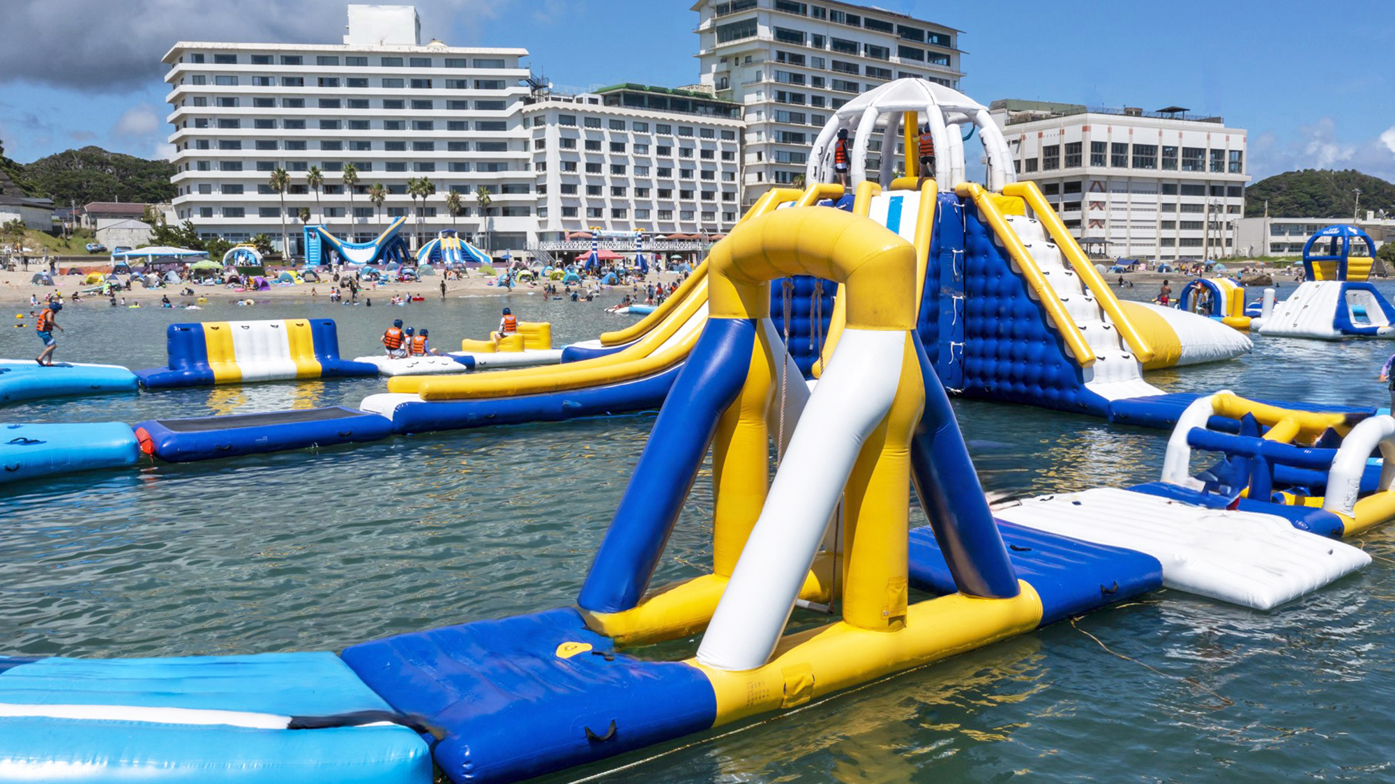 ◇ウォーターアイランド （夏季限定）※画像は2024年に撮影されたものです。