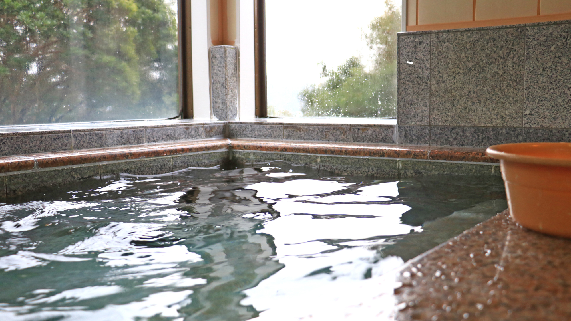 【風呂】温泉に近い地下水です。