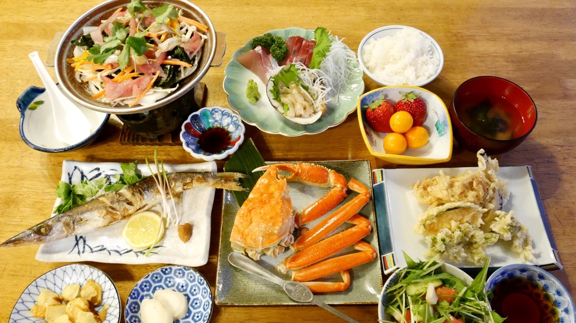 「佐渡島の金山」世界遺産登録１周年記念【豊かな自然】海に沈む夕日を眺めながら新鮮な地魚料理【2食付】