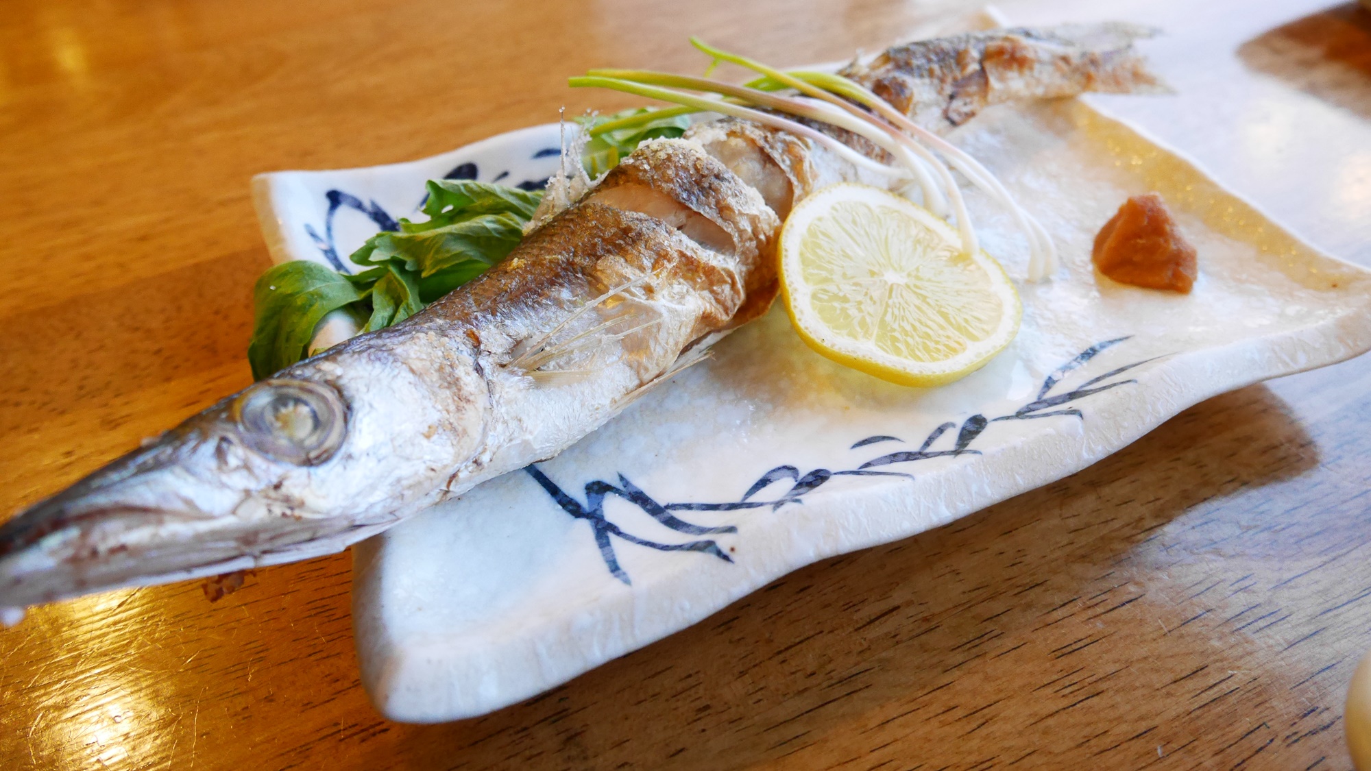 *[夕食一例]季節のごとの旬のお魚の焼き魚。こちらはかますです。