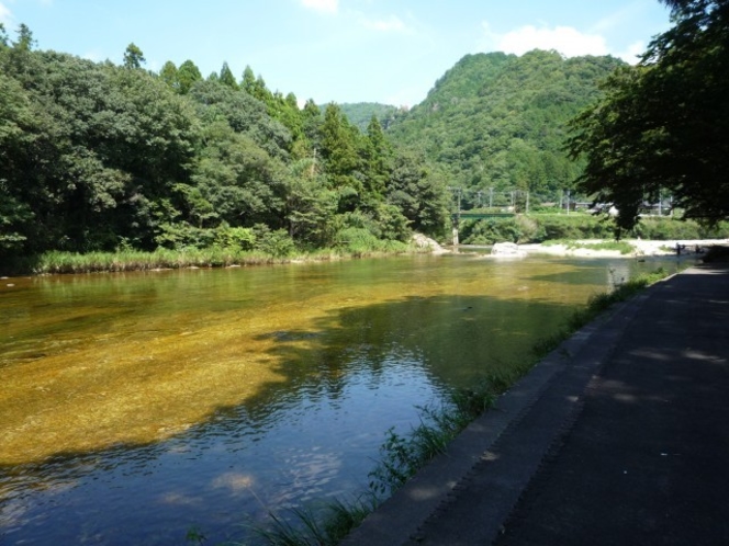 鳳来峡・板敷川