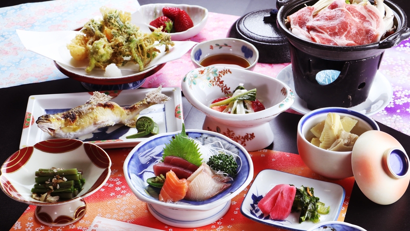 【直前割】【本館／2食付】お料理グレードアップ！お気軽に贅沢気分を♪【1日2組限定】
