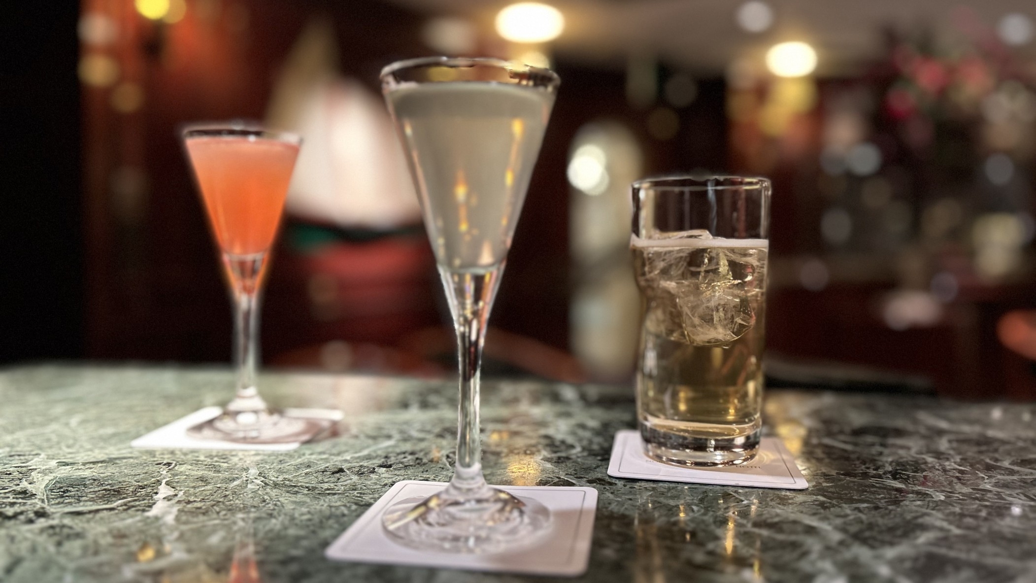 【カクテル60分飲み放題付き】＜KAY-SEVEN＞メインバーで寛ぐプラン★1泊2食付バイキング★