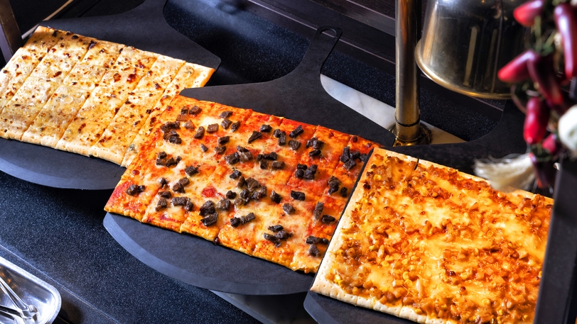 【学生応援♪｜平日限定・さき楽30日前】札幌からの往復送迎バス付きで温泉楽々プラン◇1泊2食付き◇