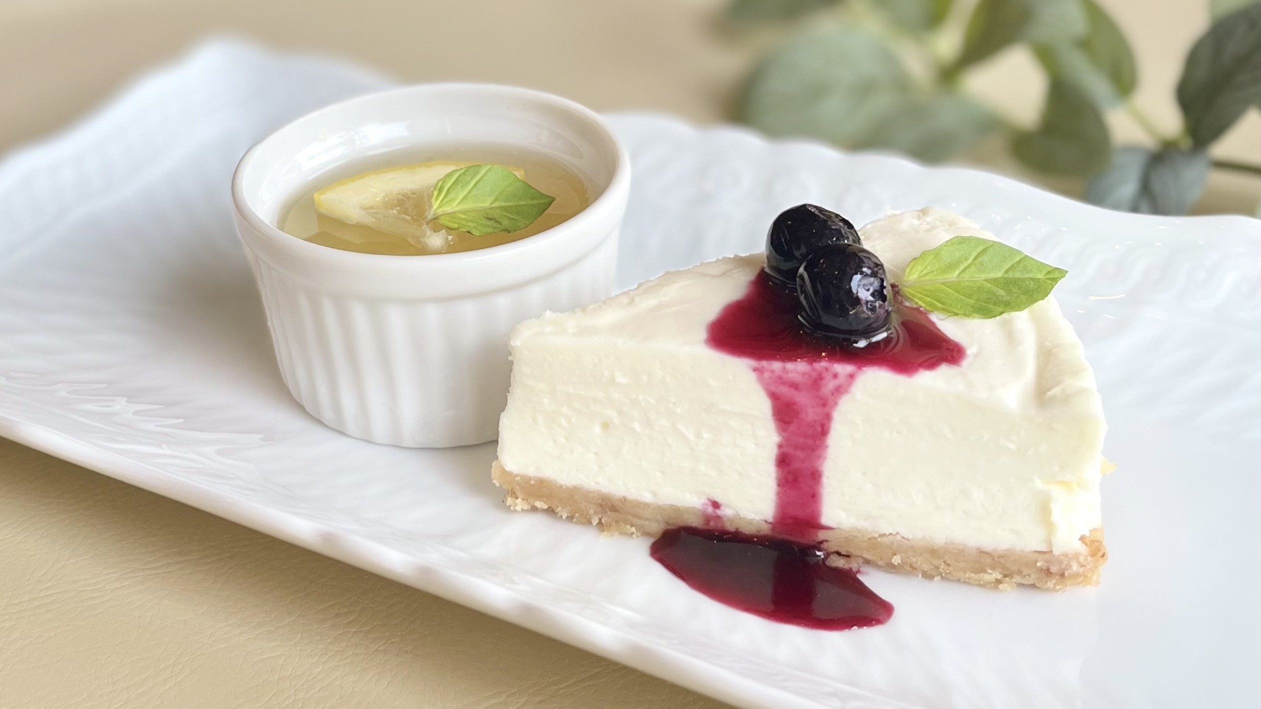 【cafe「ユーカラ」｜おかげ様で一周年記念プラン】おすすめデザート付きプラン★朝・夕バイキング食★