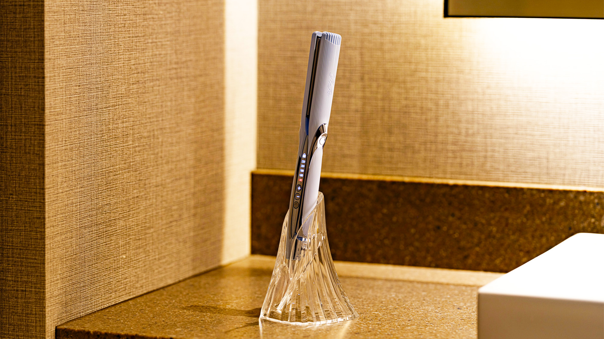 Refaヘアアイロン