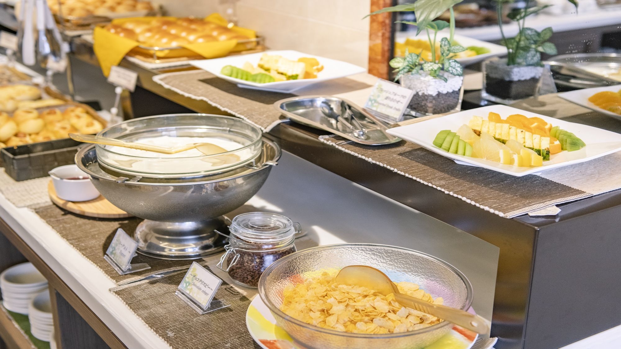 【早期割28／朝食付き】早期予約でオトクな価格！※27日前から返金不可
