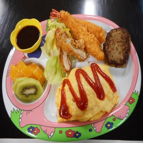 【　お子様ランチ　】※ランチのお子様のみオレンジジュースがついております。