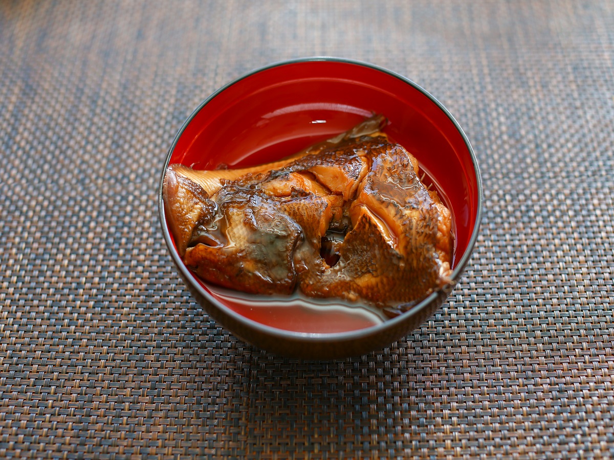 舌平目煮つけ