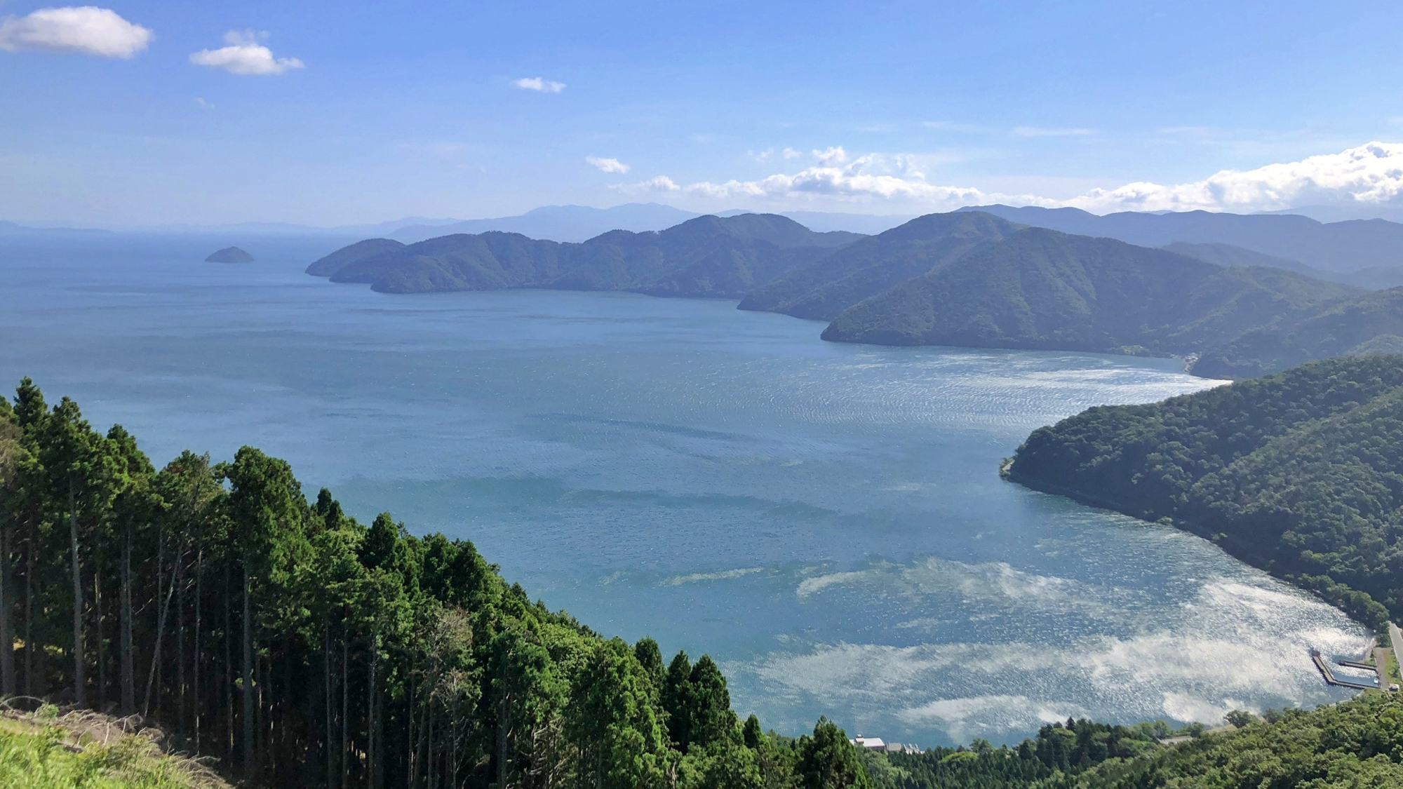 【周辺観光】琵琶湖八景　新雪：賤ヶ岳の大観　車で1時間6分（8.2ｋｍ）