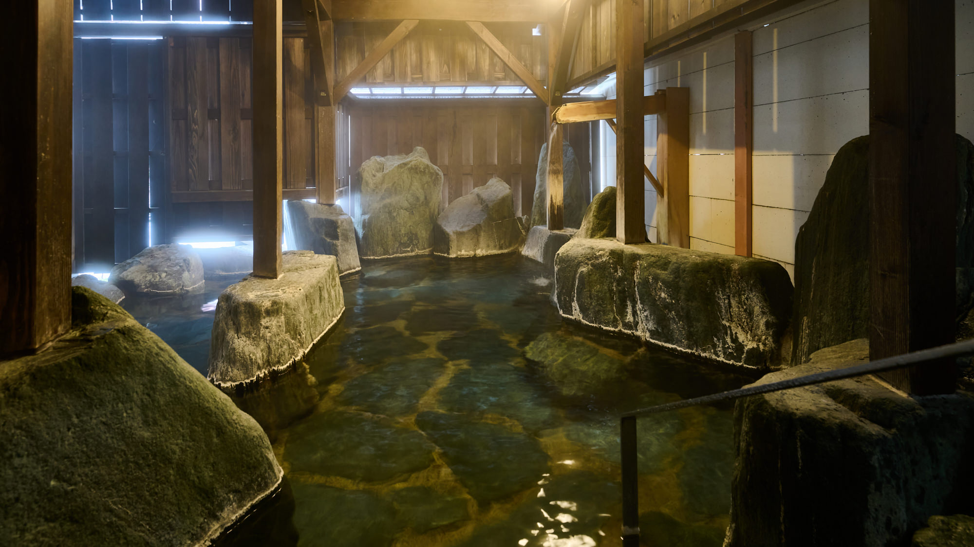 大浴場・露天風呂「川の湯」