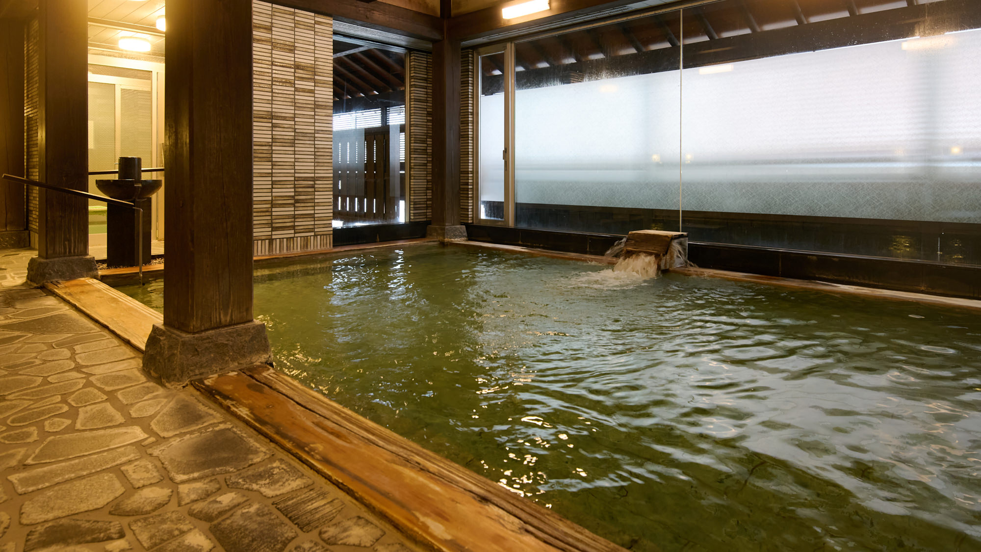 大浴場・露天風呂「川の湯」