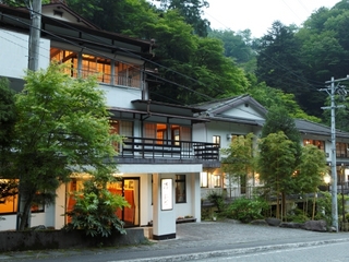 梅ヶ島温泉 おもいでの宿 湯の島館
