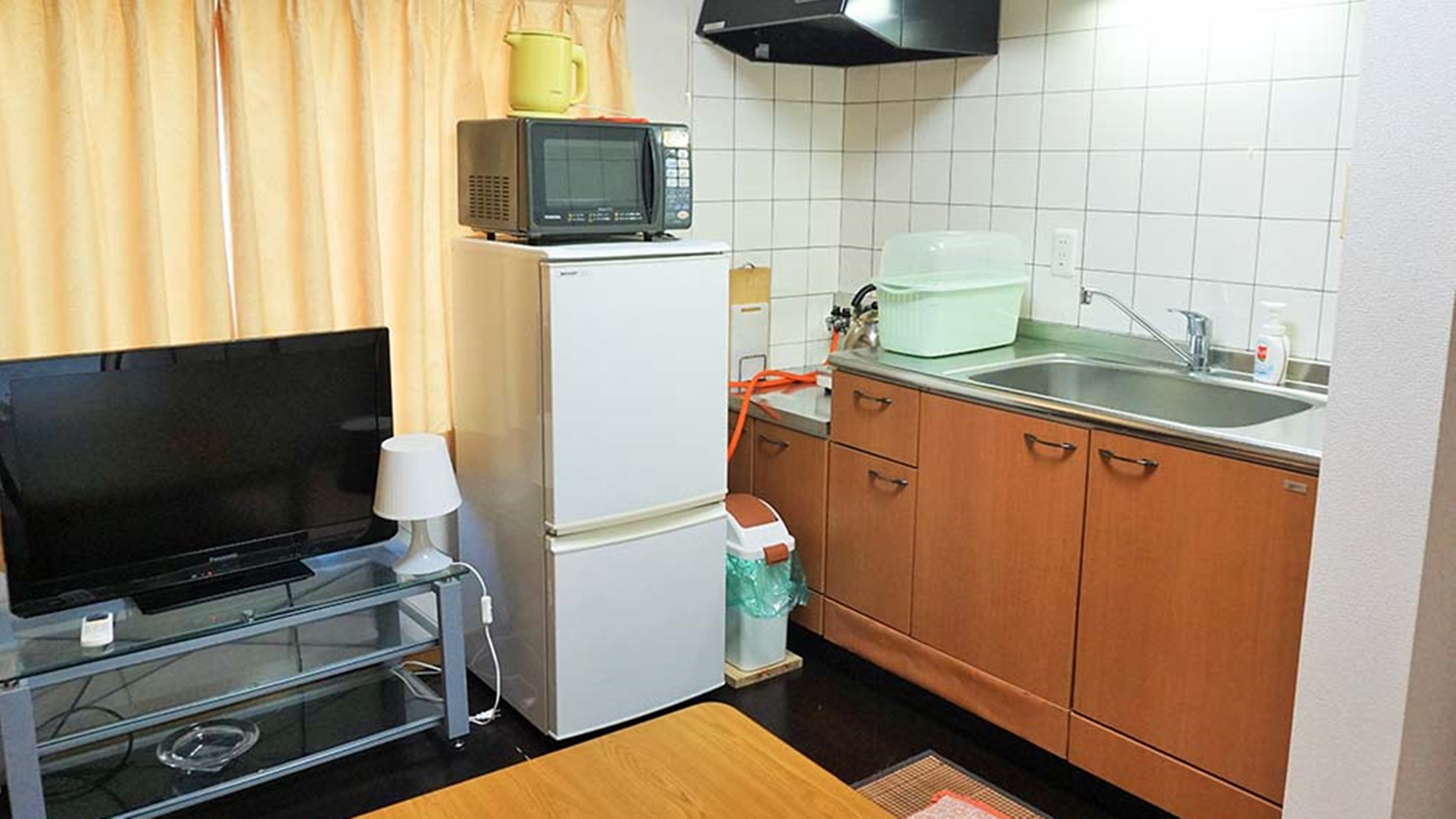 *【部屋】別棟カーネーションは2階建てメゾネットタイプの客室で1階が 8畳キッチン付、2階が 寝室