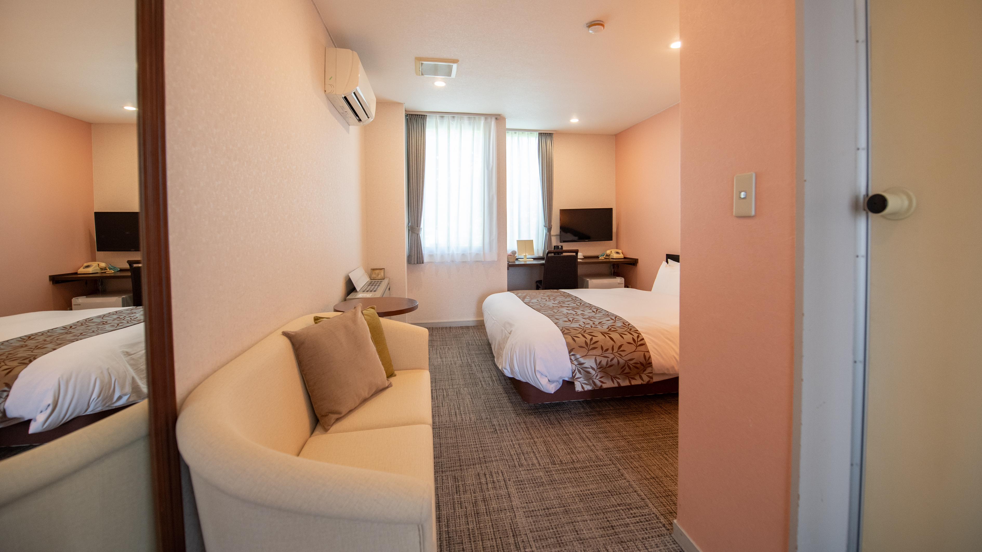 【禁煙】2Fダブル