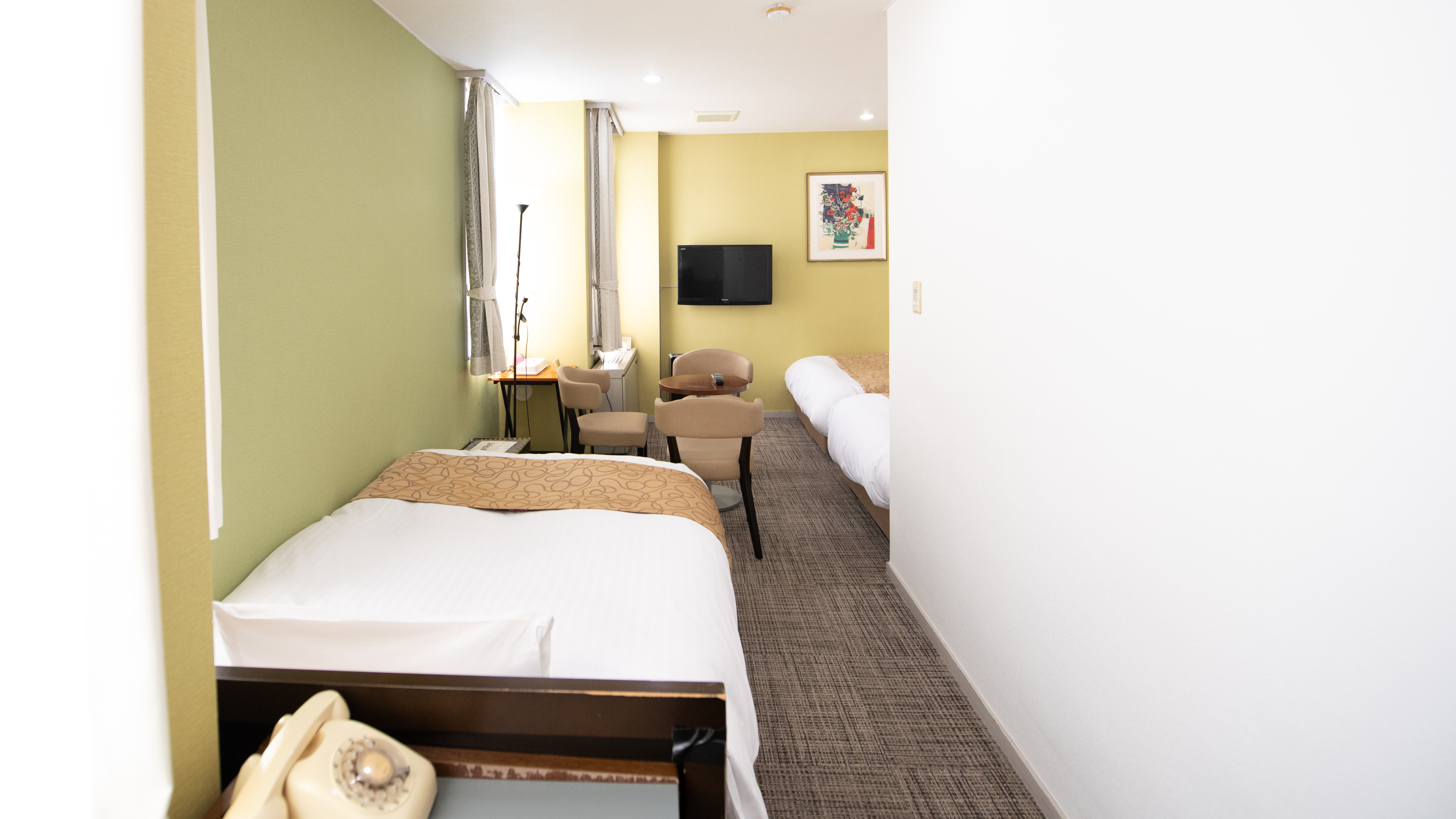 【禁煙】1Fトリプル