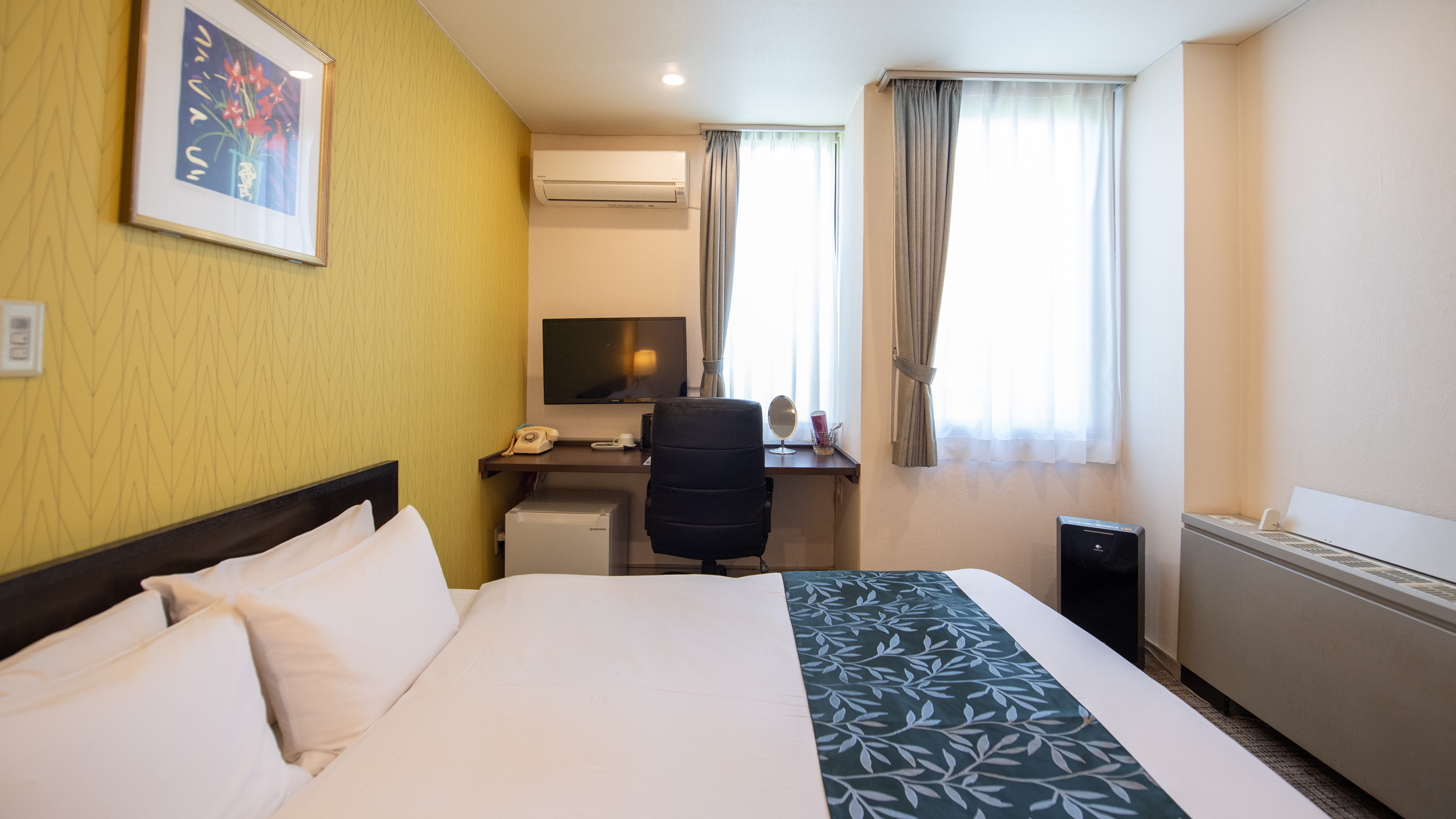 【喫煙】2Fダブル