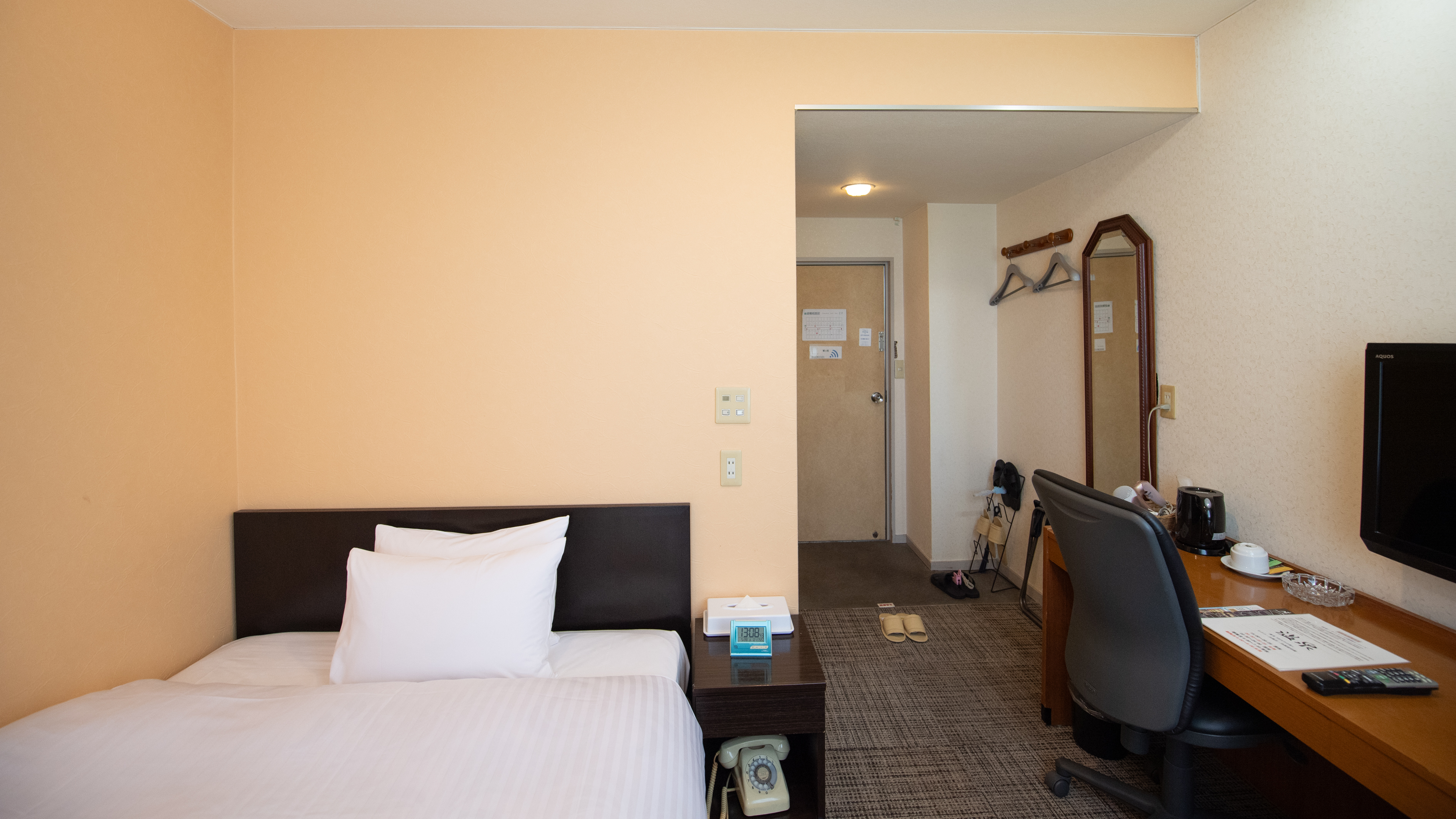 【喫煙】2Fセミダブル