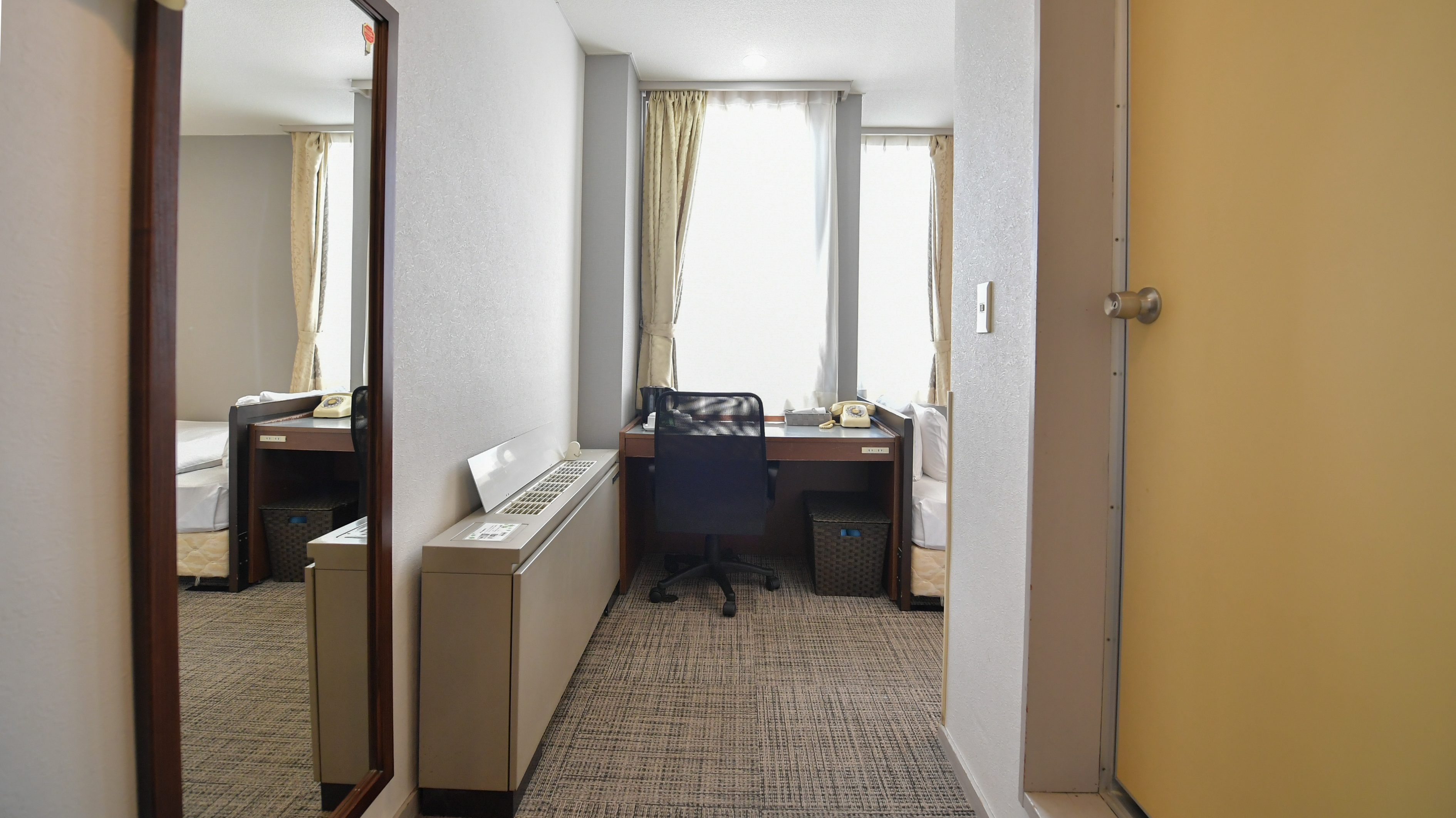 【喫煙】1Fトリプル