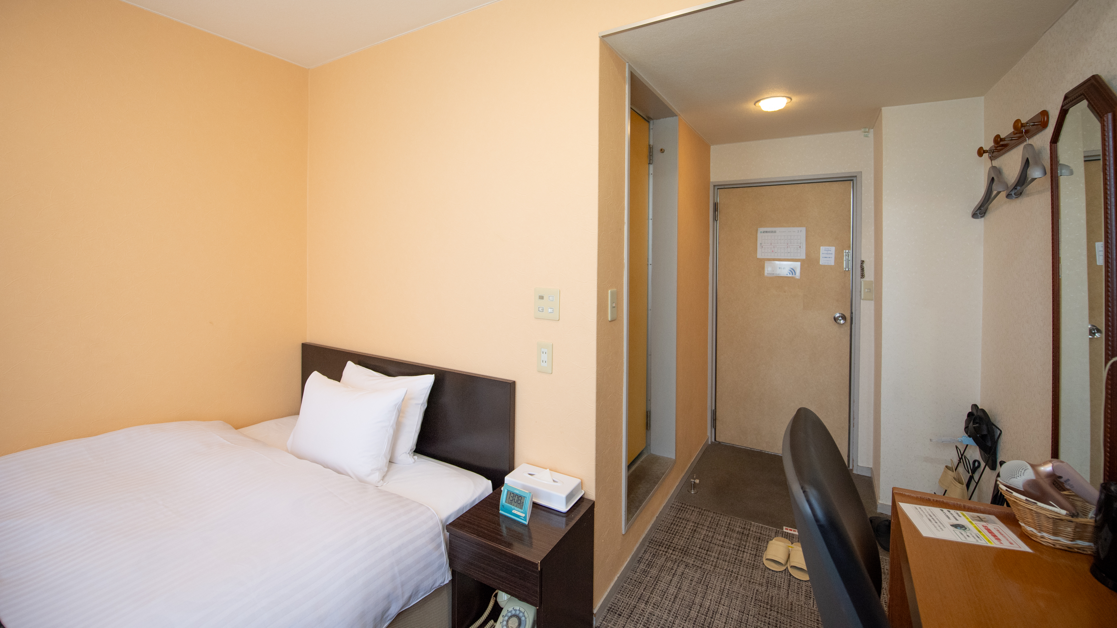 【喫煙】2Fセミダブル