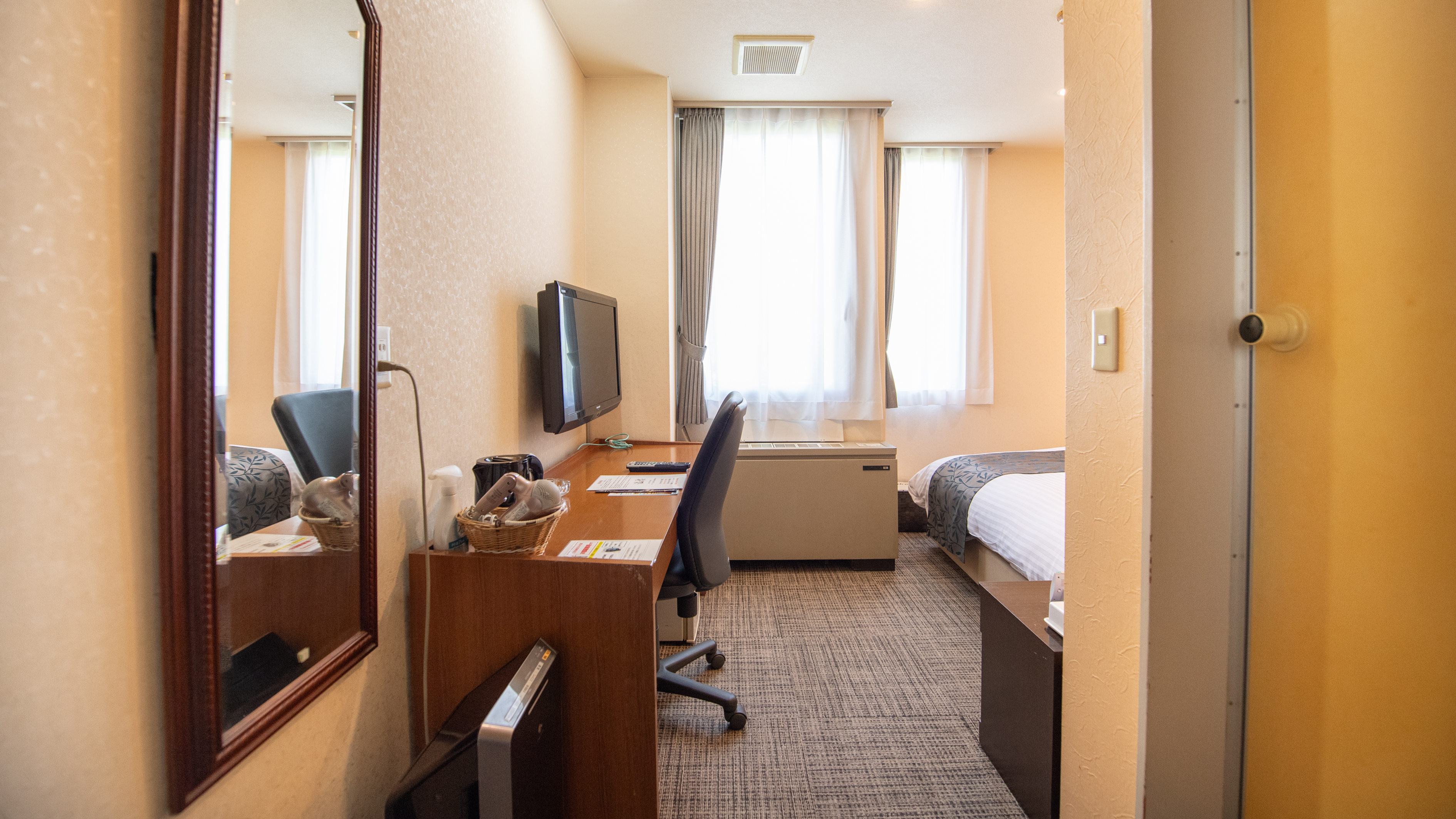 【喫煙】2Fセミダブル