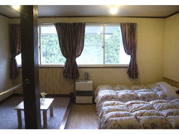 Japanese-Western style room example ②